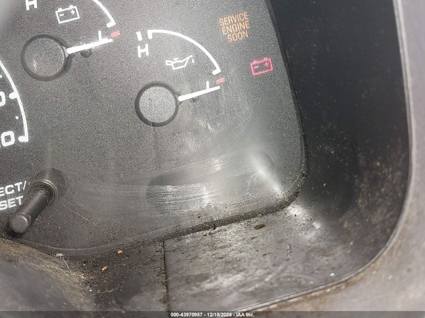 2002 Ford Explorer Xlt VIN: 1FMZU63E92UC49295 Lot: 43970957