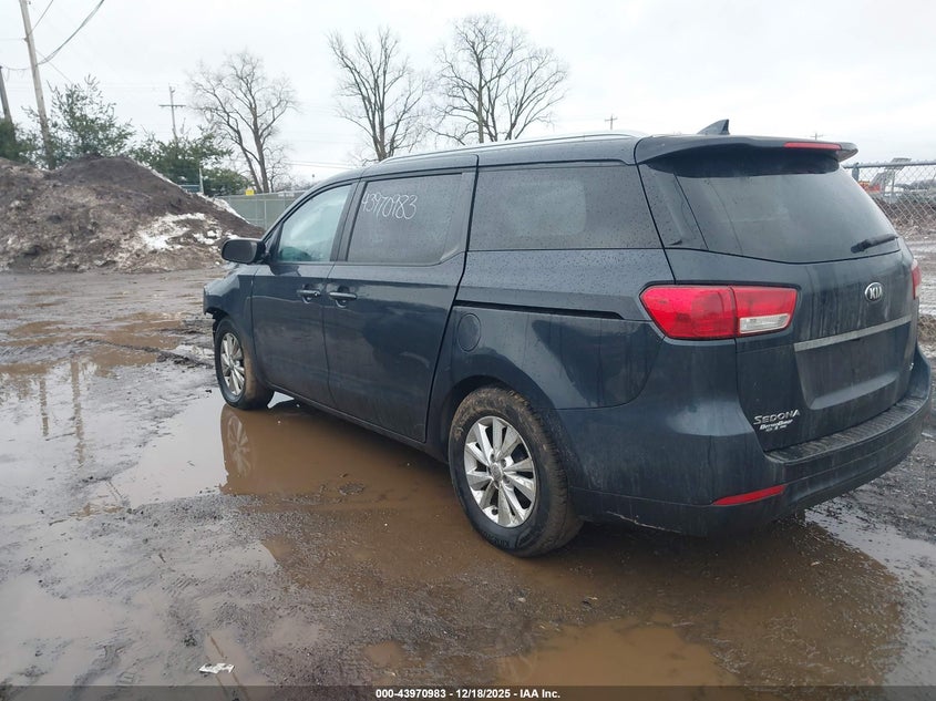 2015 Kia Sedona Lx