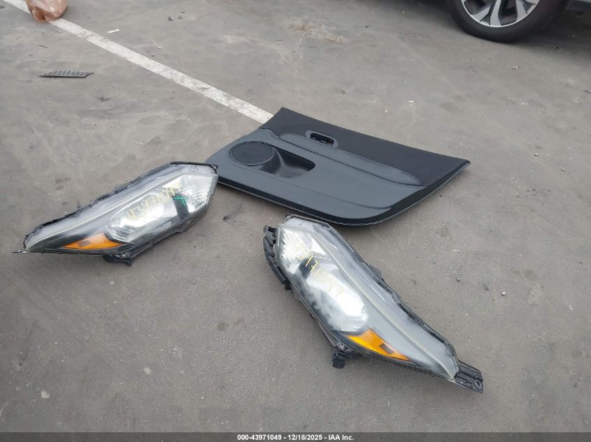 2018 Honda Hr-V Lx VIN: 3CZRU5H39JM710322 Lot: 43971049