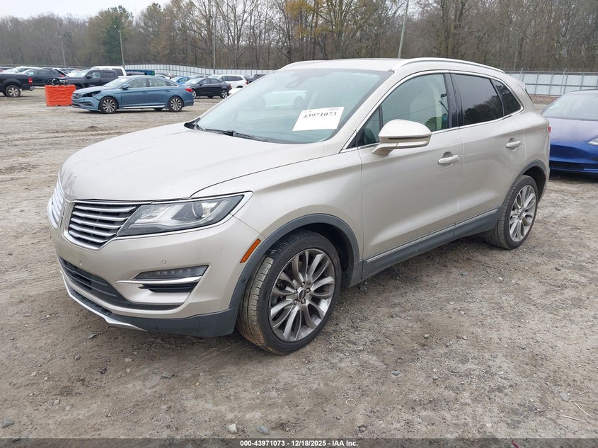 5LMCJ1A90FUJ03894 2015 LINCOLN MKC photo no. 2