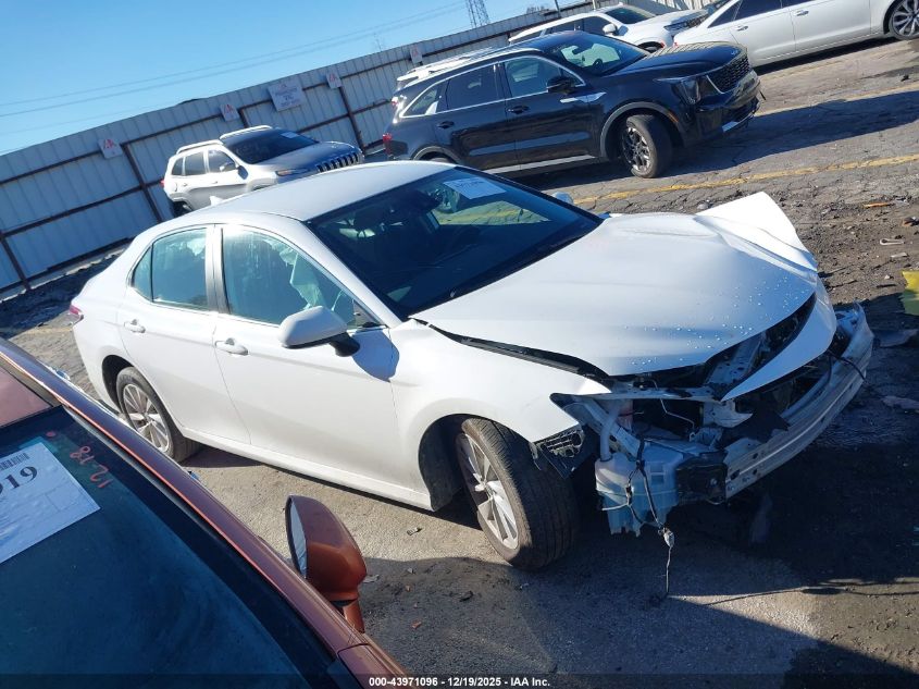 2021 Toyota Camry Le VIN: 4T1C11AK4MU570836 Lot: 43971096