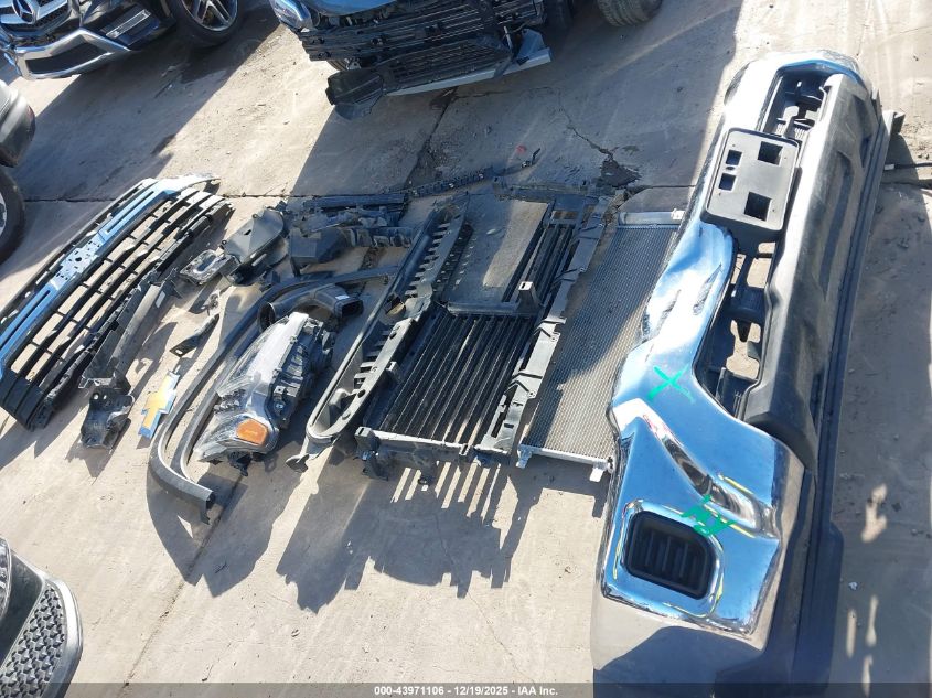 2024 Chevrolet Silverado - 1GC4YTEY5RF427713