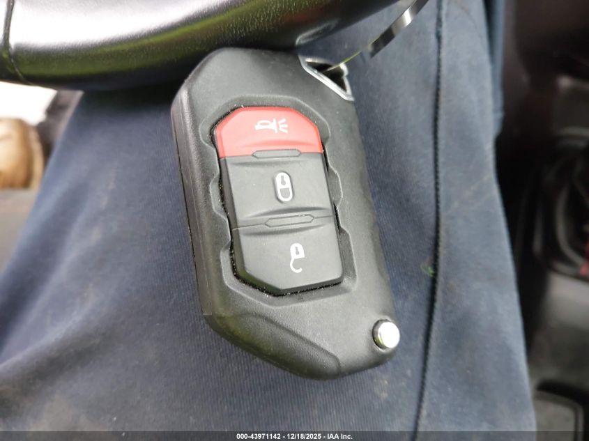 2022 Jeep Wrangler Rubicon 4X4 VIN: 1C4HJXCN1NW163650 Lot: 43971142