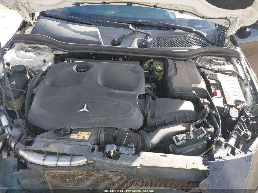 2015 Mercedes-Benz Cla 250 VIN: WDDSJ4EB3FN281851 Lot: 43971144