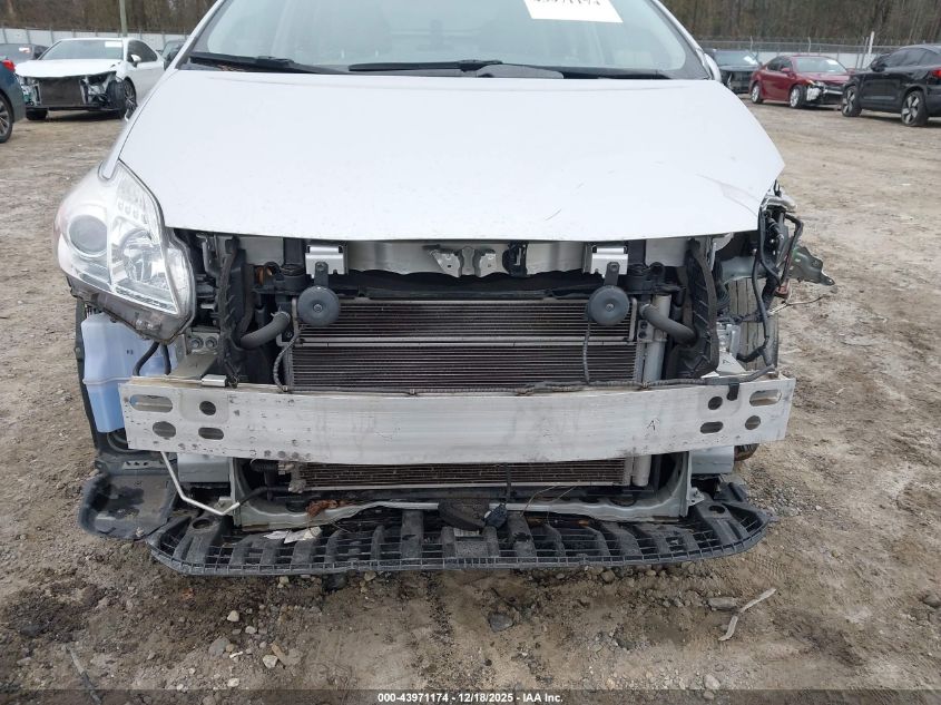 2013 Toyota Prius Two VIN: JTDKN3DU1D5680850 Lot: 43971174