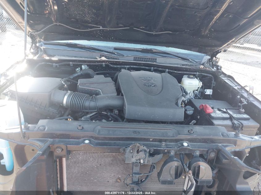 2022 Toyota Tacoma Trd Off Road VIN: 3TYCZ5AN6NT061825 Lot: 43971176