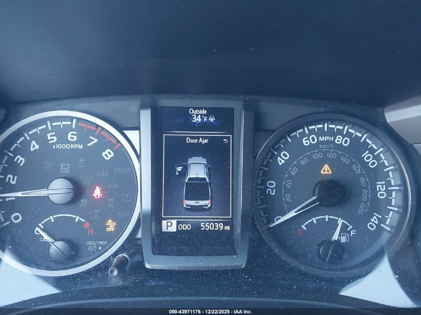 2022 Toyota Tacoma Trd Off Road VIN: 3TYCZ5AN6NT061825 Lot: 43971176