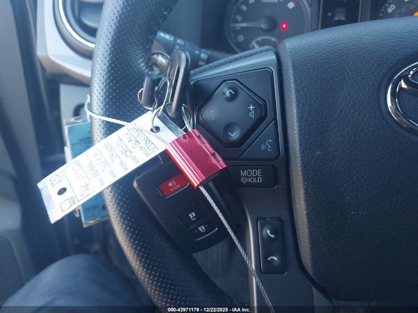 2022 Toyota Tacoma Trd Off Road VIN: 3TYCZ5AN6NT061825 Lot: 43971176