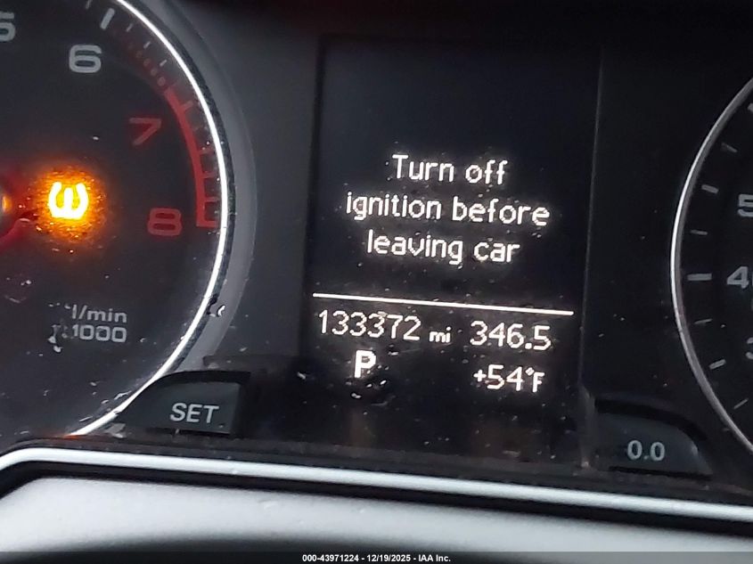 2016 Audi A4 2.0T Premium VIN: WAUBFAFL8GN011076 Lot: 43971224