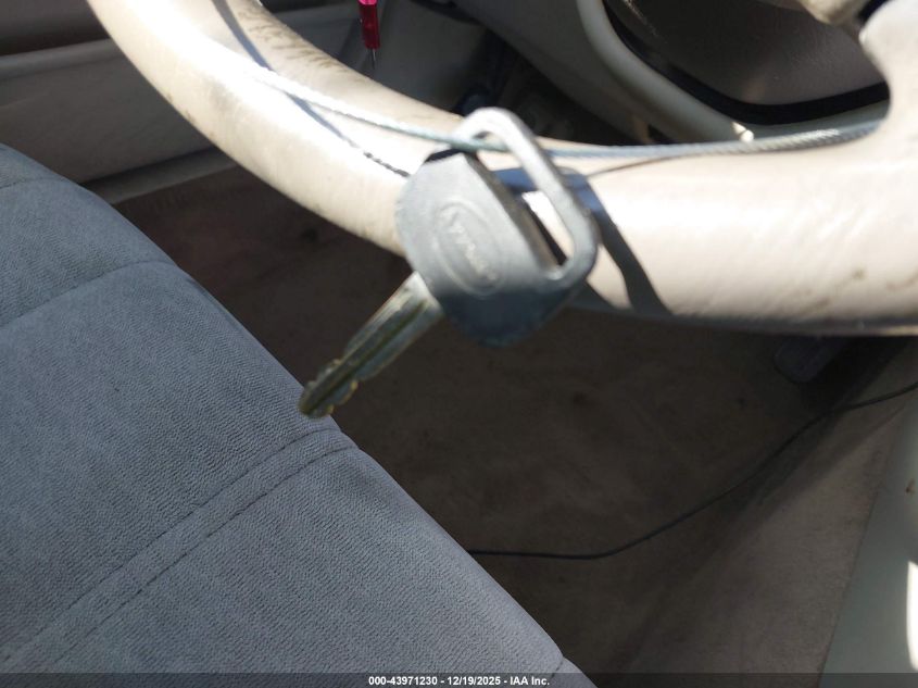 1999 Toyota Avalon Xl VIN: 4T1BF18B0XU317004 Lot: 43971230