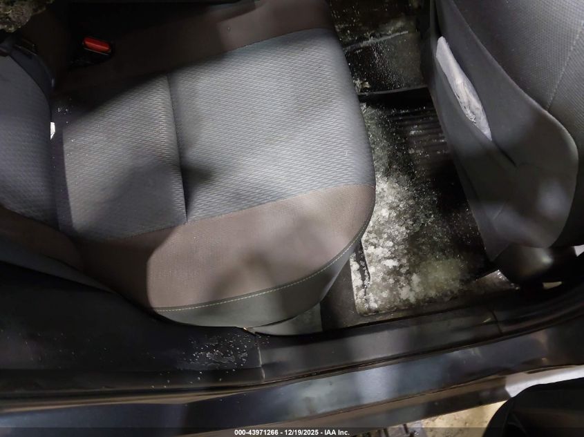 2018 Toyota Corolla Le VIN: 2T1BURHE1JC988463 Lot: 43971266