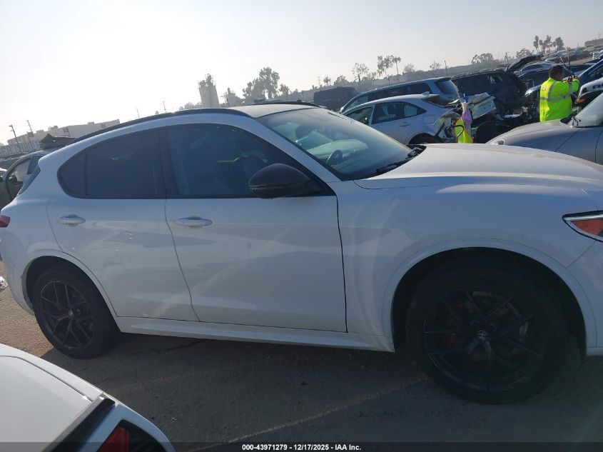 2021 Alfa Romeo Stelvio Ti Awd VIN: ZASPAKBN1M7D18195 Lot: 43971279