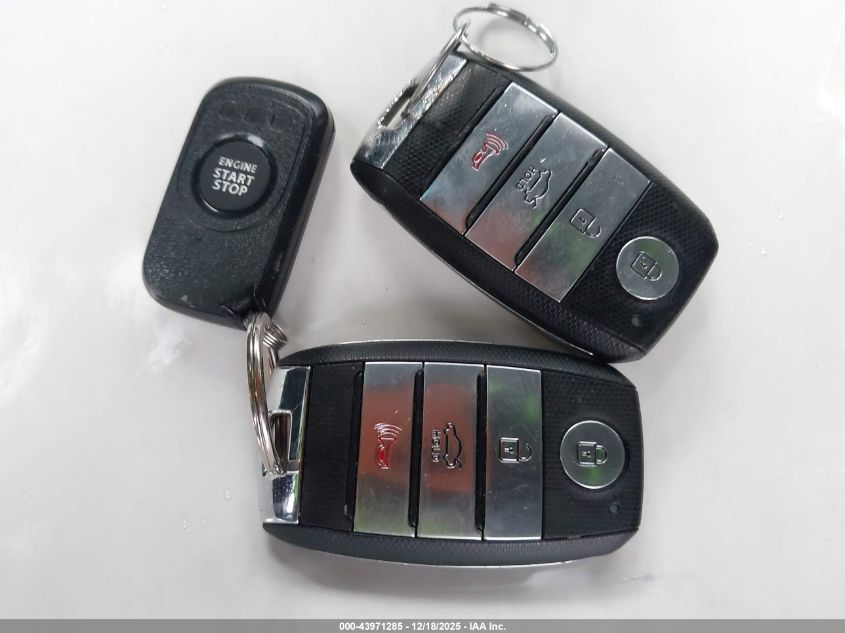 2018 Kia Optima Ex VIN: 5XXGU4L30JG183738 Lot: 43971285