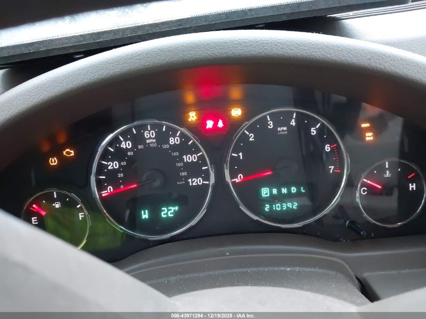 2008 Jeep Liberty Sport VIN: 1J8GN28K68W132134 Lot: 43971294