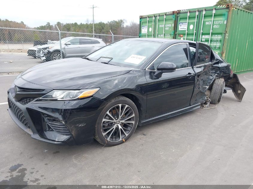 2020 Toyota Camry Se