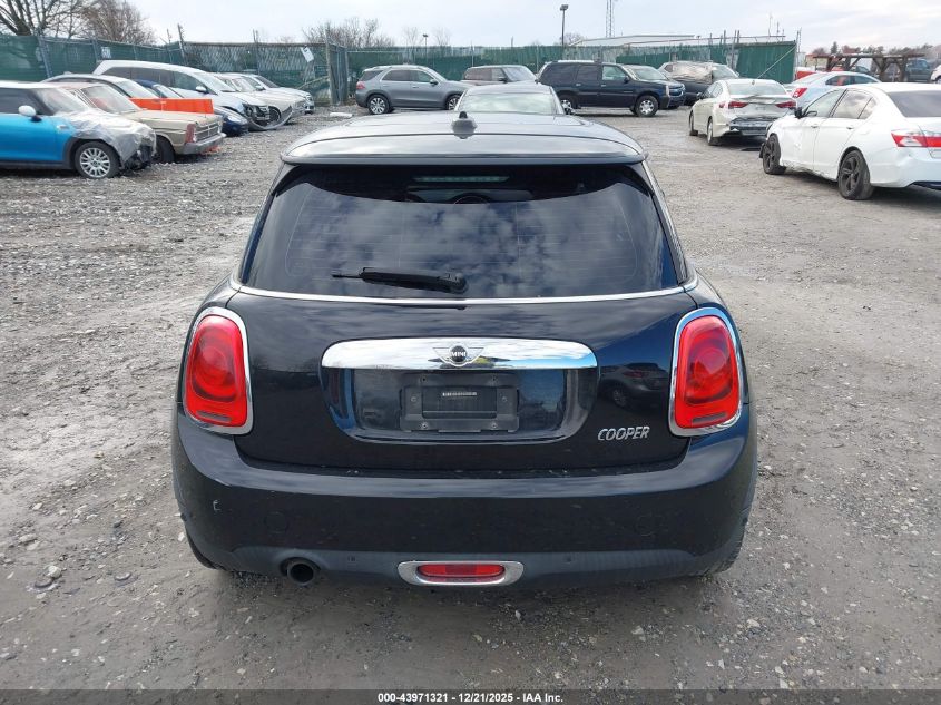 2014 Mini Hardtop Cooper VIN: WMWXM5C57ET935977 Lot: 43971321