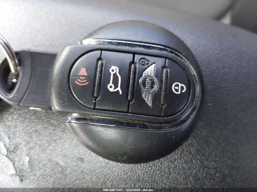 2014 Mini Hardtop Cooper VIN: WMWXM5C57ET935977 Lot: 43971321