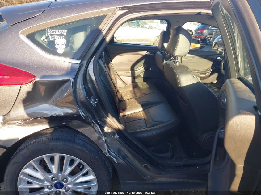 2015 Ford Focus Titanium VIN: 1FADP3N22FL260373 Lot: 43971322