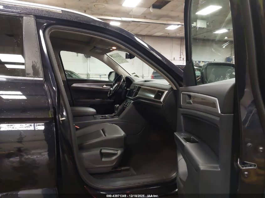 2019 Volkswagen Atlas 3.6L V6 Se W/Technology R-Line VIN: 1V2XR2CA8KC565293 Lot: 43971349