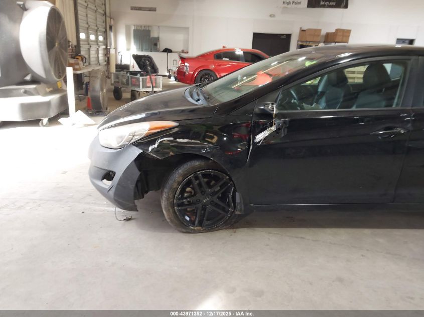 2013 Hyundai Elantra Limited VIN: KMHDH4AE5DU572638 Lot: 43971352