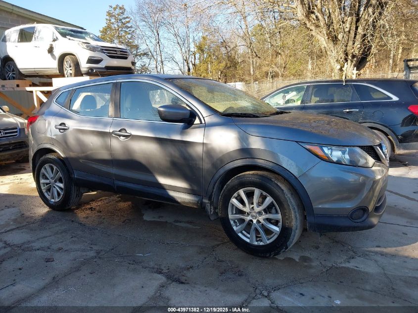 2017 Nissan Rogue Sport S VIN: JN1BJ1CR2HW126572 Lot: 43971382