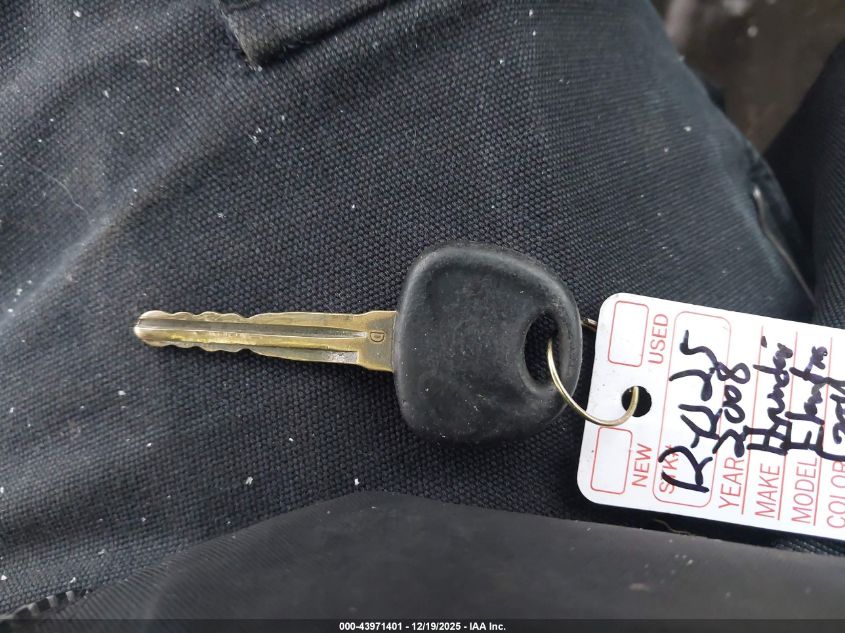 2008 Hyundai Elantra Gls/Se VIN: KMHDU46D38U377459 Lot: 43971401