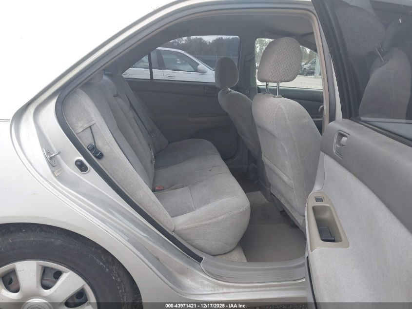 2003 Toyota Camry Le VIN: 4T1BE32KX3U226808 Lot: 43971421