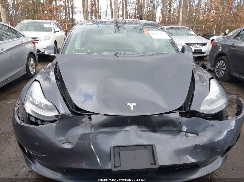 2018 Tesla Model 3 Long Range/Mid Range VIN: 5YJ3E1EA8JF053036 Lot: 43971433