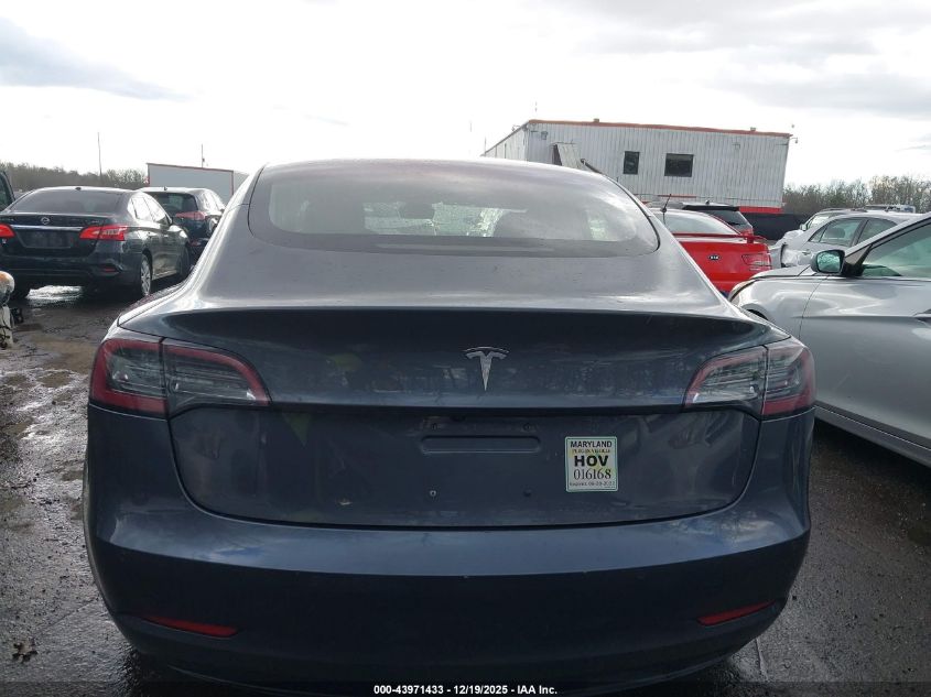 2018 Tesla Model 3 Long Range/Mid Range VIN: 5YJ3E1EA8JF053036 Lot: 43971433