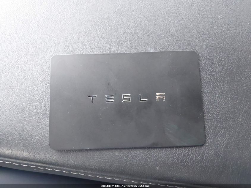 2018 Tesla Model 3 Long Range/Mid Range VIN: 5YJ3E1EA8JF053036 Lot: 43971433