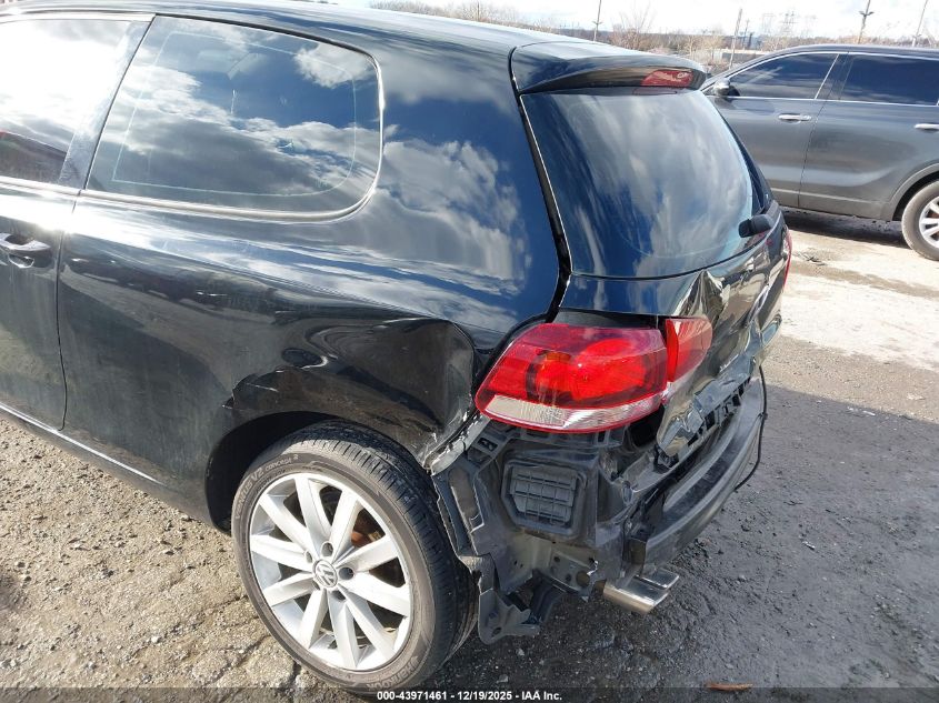 2012 Volkswagen Golf 2.5L 2-Door VIN: WVWAB7AJ1CW247558 Lot: 43971461