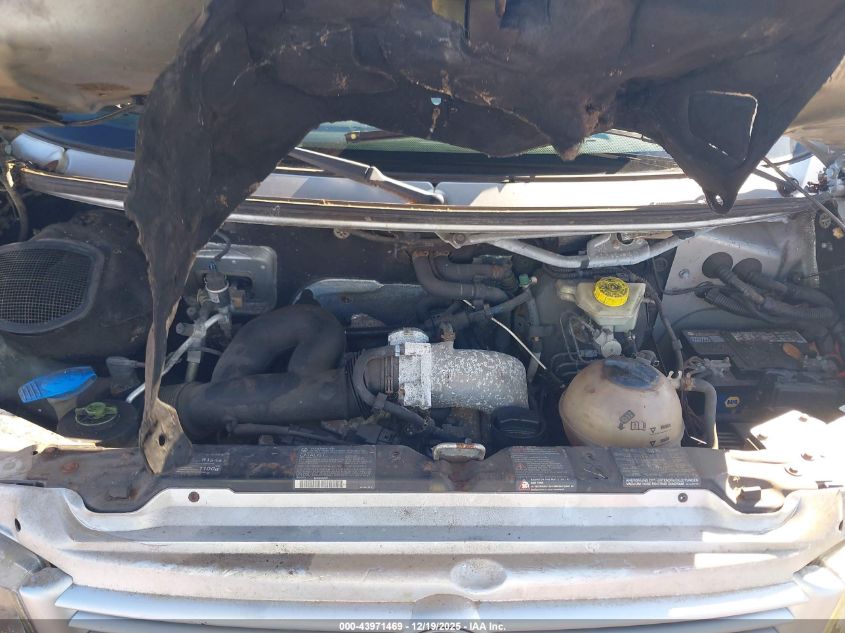 2003 Volkswagen Eurovan Gls VIN: WV2KB47063H000964 Lot: 43971469