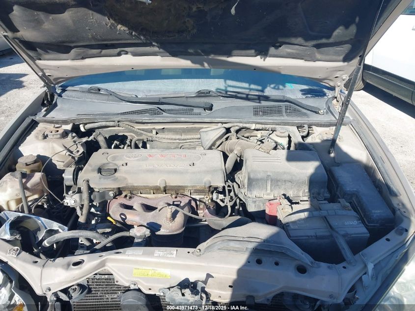 2005 Toyota Camry Le VIN: 4T1BE32K15U639199 Lot: 43971473