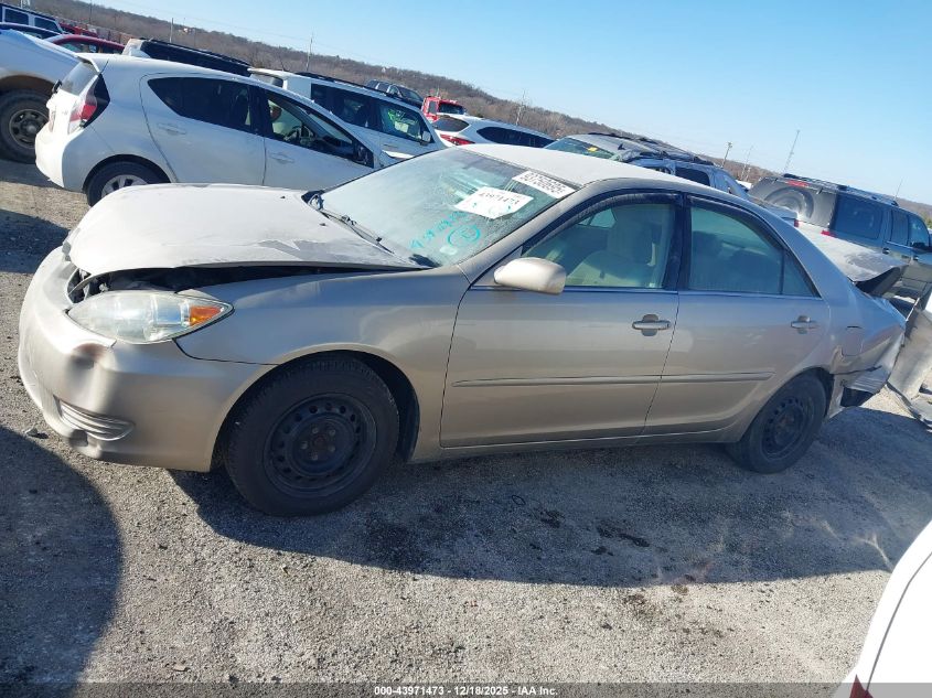 2005 Toyota Camry Le VIN: 4T1BE32K15U639199 Lot: 43971473