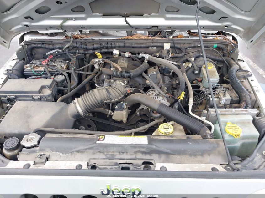 2009 Jeep Wrangler X VIN: 1J4FA24199L721476 Lot: 43971505