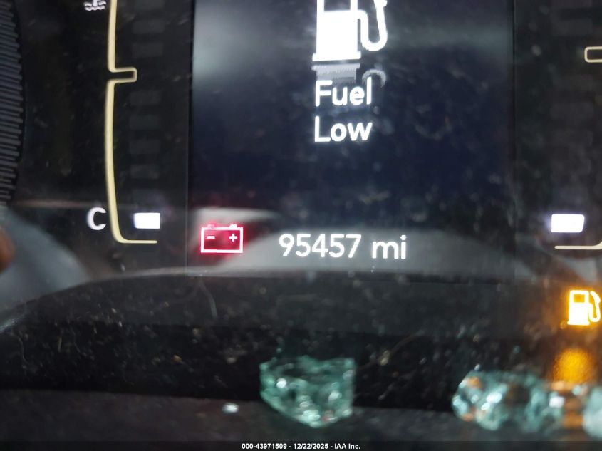 2019 Jeep Cherokee Latitude 4X4 VIN: 1C4PJMCB0KD425665 Lot: 43971509