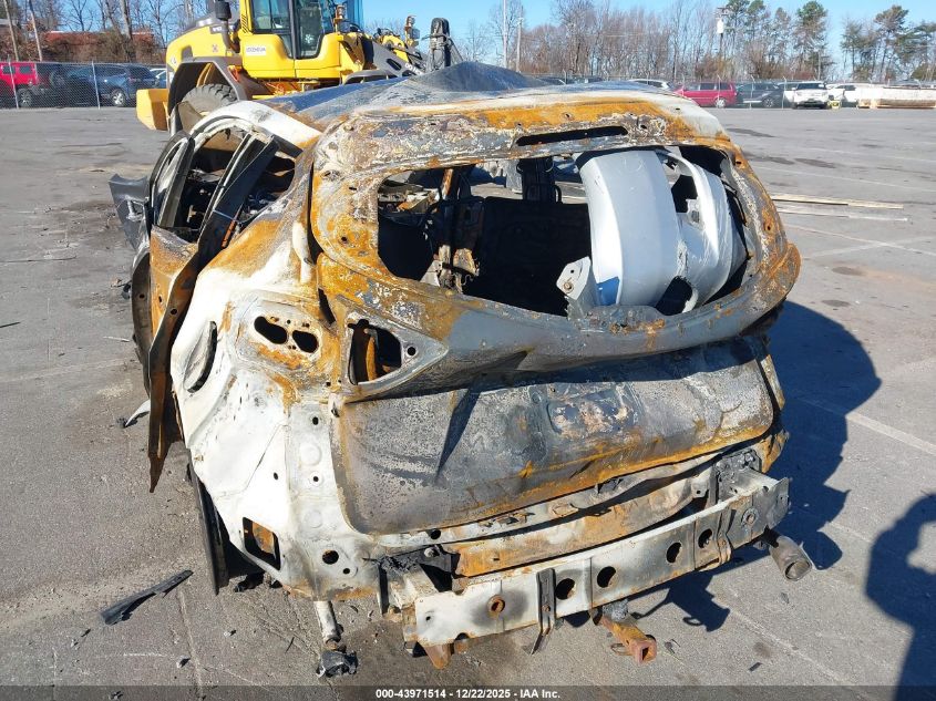 2014 Mazda Cx-5 Sport VIN: JM3KE4BE4E0372546 Lot: 43971514