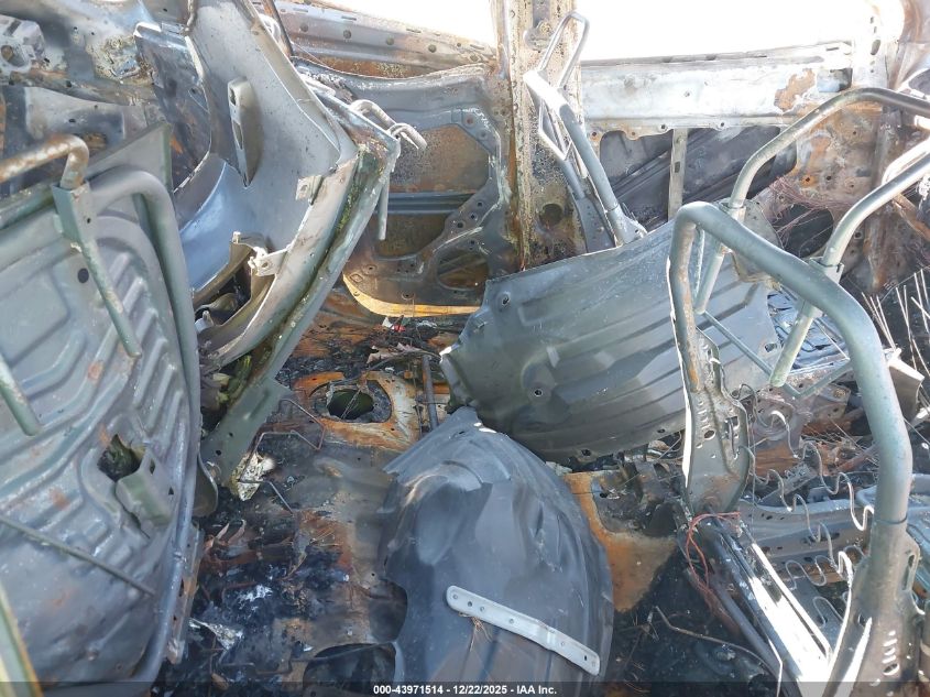 2014 Mazda Cx-5 Sport VIN: JM3KE4BE4E0372546 Lot: 43971514