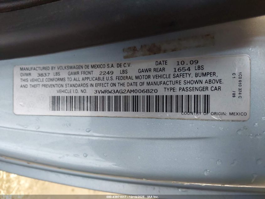 2010 Volkswagen New Beetle 2.5L VIN: 3VWRW3AG2AM006820 Lot: 43971517