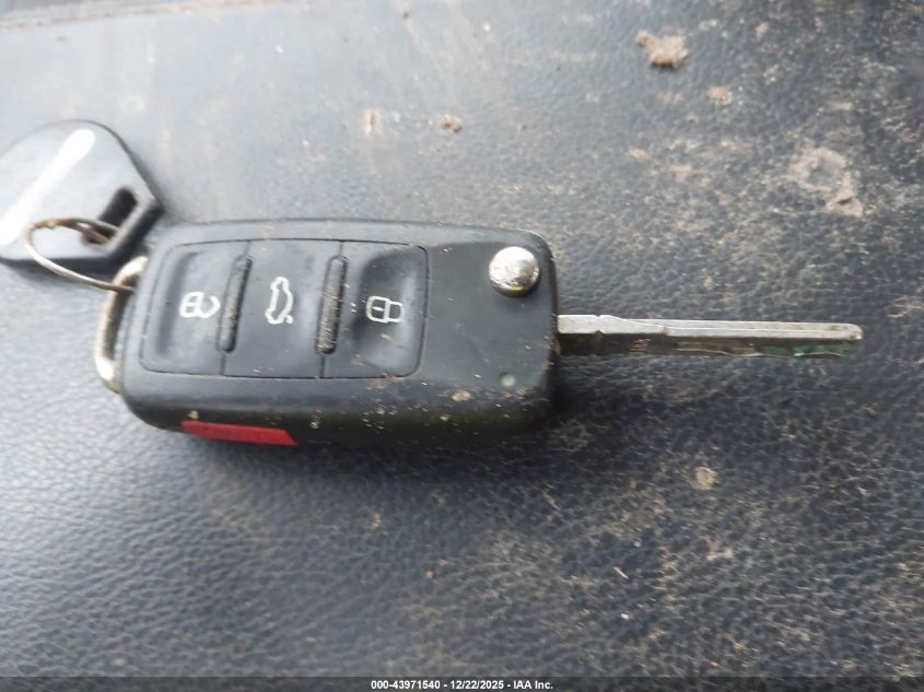 2019 Volkswagen Passat 2.0T Wolfsburg Edition VIN: 1VWLA7A37KC008252 Lot: 43971540