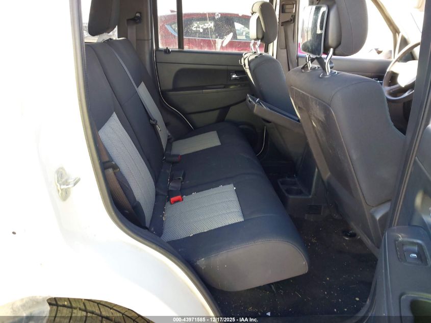 2010 Jeep Liberty Sport VIN: 1J4PN2GK3AW139647 Lot: 43971585