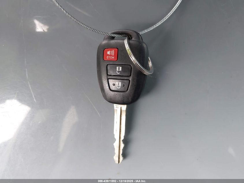 2018 Toyota Rav4 Le VIN: 2T3ZFREV8JW481711 Lot: 43971592