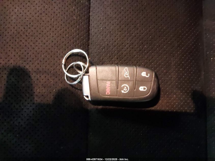 2015 Jeep Grand Cherokee Laredo VIN: 1C4RJFAG8FC641293 Lot: 43971634