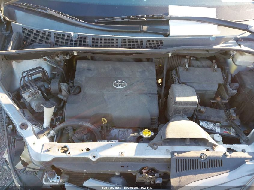 2014 Toyota Sienna Xle V6 8 Passenger VIN: 5TDYK3DC3ES437661 Lot: 43971642