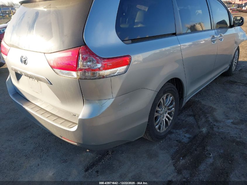 2014 Toyota Sienna Xle V6 8 Passenger VIN: 5TDYK3DC3ES437661 Lot: 43971642