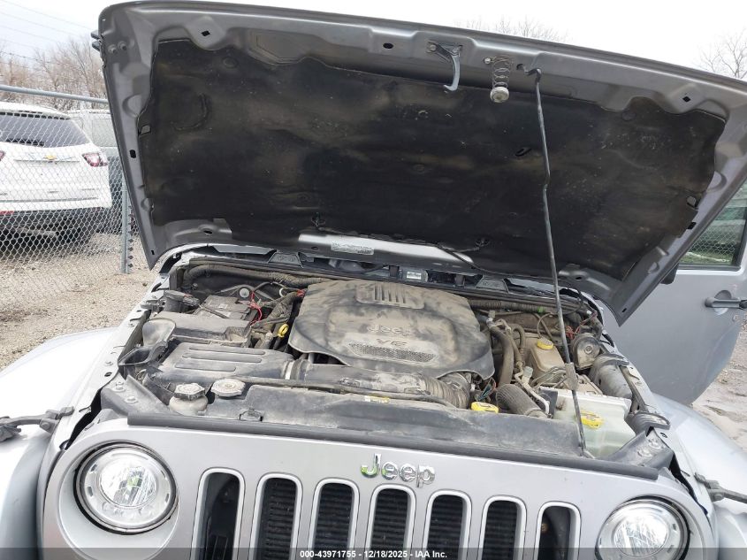 2017 Jeep Wrangler Unlimited Sahara 4X4 VIN: 1C4BJWEG7HL573339 Lot: 43971755