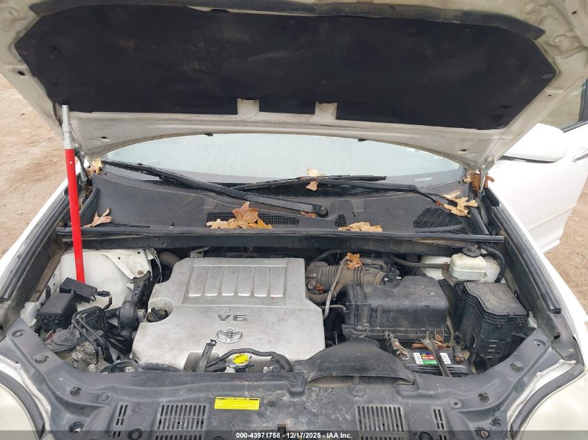 2010 Toyota Highlander Limited V6 VIN: 5TDYK3EH4AS015631 Lot: 43971758