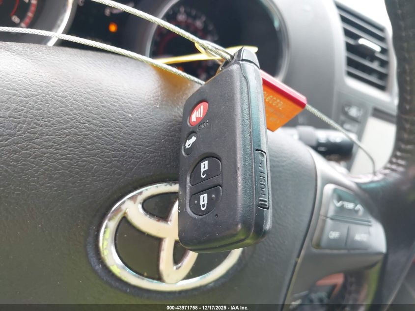 2010 Toyota Highlander Limited V6 VIN: 5TDYK3EH4AS015631 Lot: 43971758