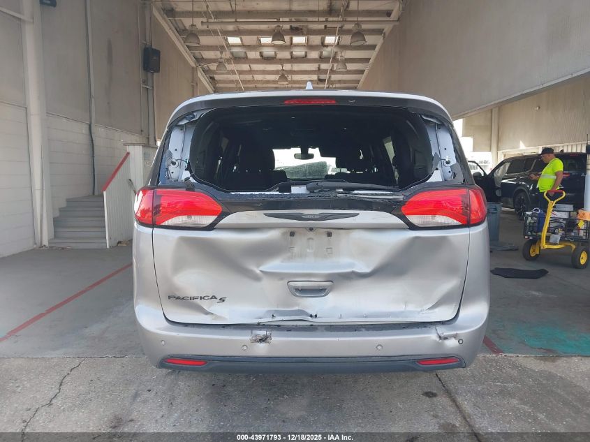 2018 Chrysler Pacifica Touring Plus VIN: 2C4RC1FGXJR334245 Lot: 43971793