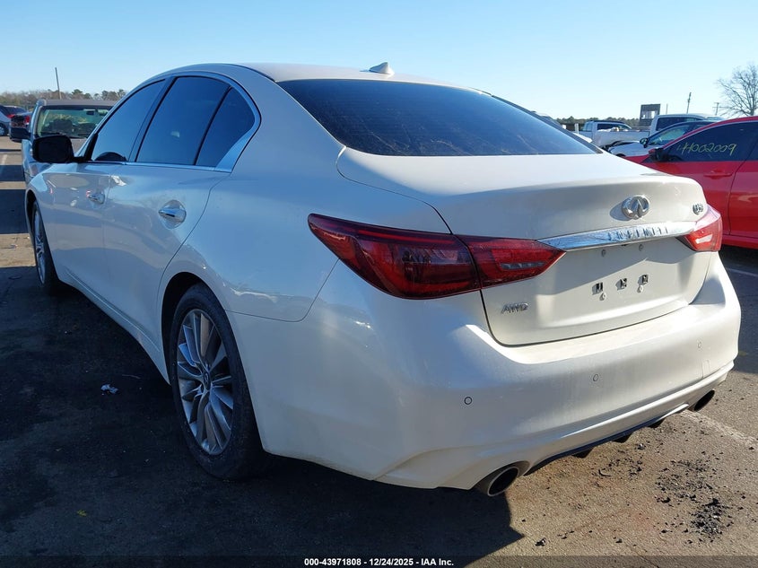 2023 Infiniti Q50 Luxe Awd